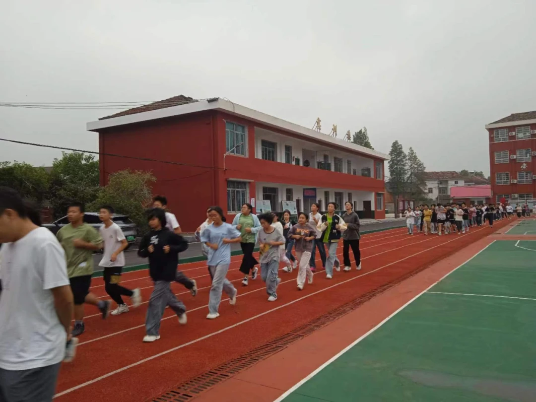 制定篮球交流计划以促进个人技能发展的方法_0